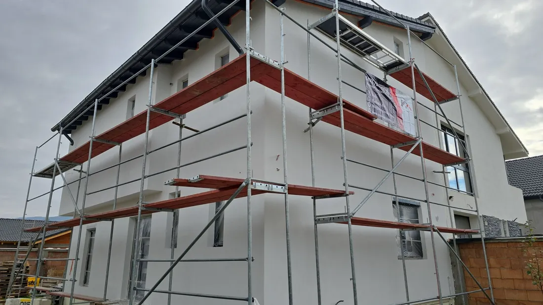 Exterior — Casă modernă